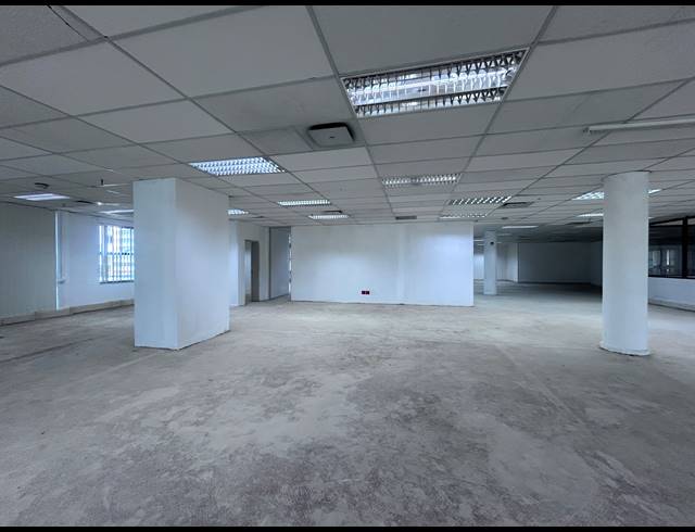 999M² OFFICE TO LET IN PINETOWN CENTRAL
